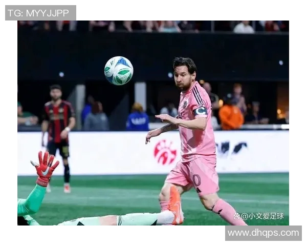 巴塞罗那宣布梅西离队消息，引发球迷热议！