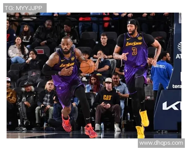 哈登正式宣布加盟湖人！将与詹皇联手征战下赛季西部霸主位置